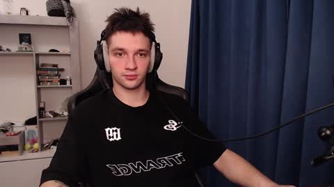 Snapshot of teddy_mode chatting on January 30, 6:43 pm Teddy online show from January 30, 6:43 pm