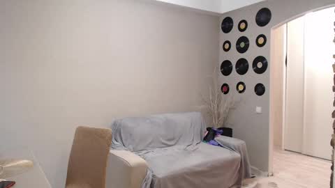 Snapshot of teddy_mode chatting on October 13, 7:19 am Teddy online show from October 13, 7:19 am