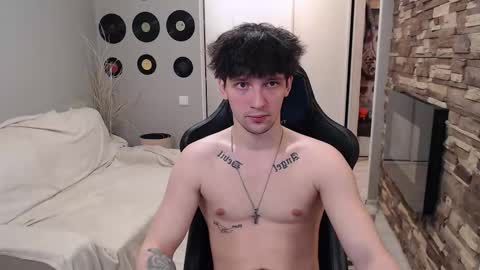 Teddy online show from March 14, 2:06 am