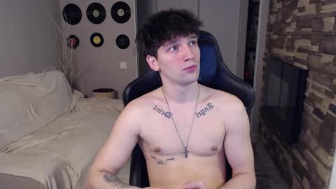 Teddy online show from March 15, 2:06 am