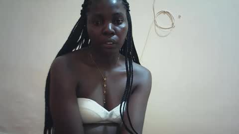 teddyquinsly28 online show from April 19, 12:37 pm