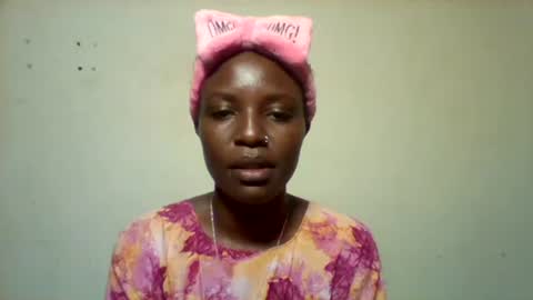 Snapshot of tee_kaicy chatting on January 19, 11:01 am kaicy online show from January 19, 11:01 am