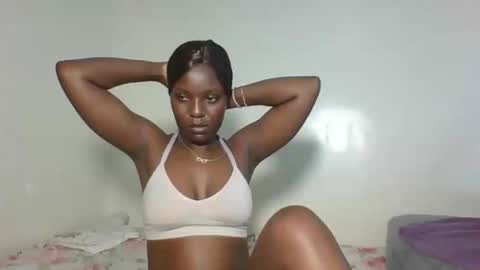 Snapshot of tee_kaicy chatting on October 25, 12:07 am kaicy online show from October 25, 12:07 am