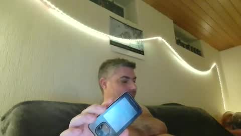 Peter online show from December 19, 6:34 pm