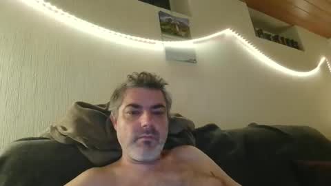 Peter online show from October 18, 11:49 pm