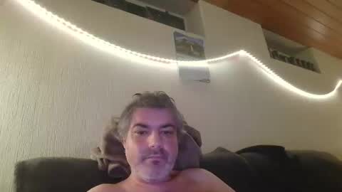 Peter online show from November 26, 10:22 pm