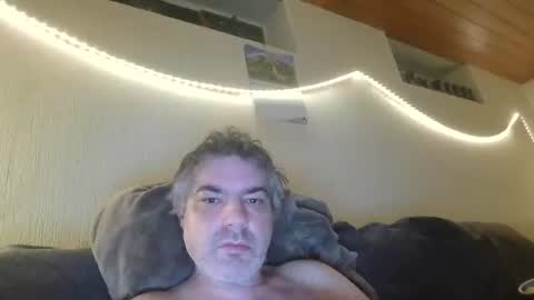 Peter online show from December 2, 6:19 am