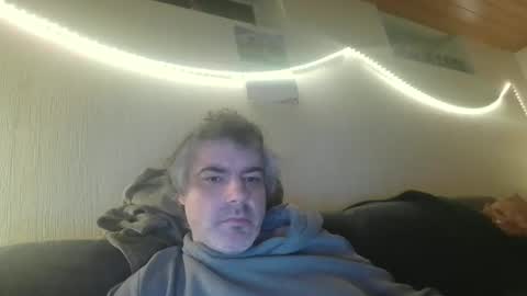 Snapshot of teeforyou chatting on February 14, 6:48 pm Peter online show from February 14, 6:48 pm