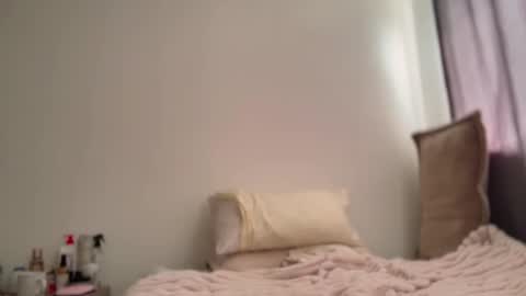 Amy No penetration Virgiin giirl online show from December 21, 3:41 pm