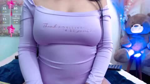 Snapshot of teffy_ari chatting on November 28, 10:23 pm Diana online show from November 28, 10:23 pm