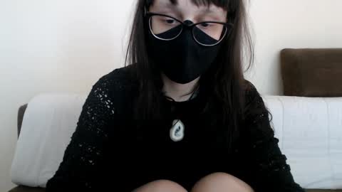 Snapshot of telema_ chatting on April 19, 1:32 pm ruth online show from April 19, 1:32 pm