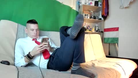 Virg Lszl online show from November 17, 5:02 am