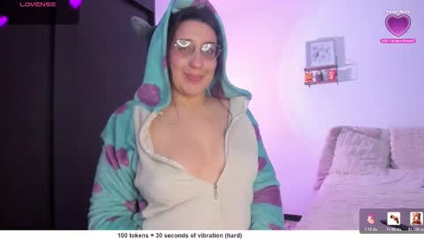 Maddie online show from January 19, 12:03 am