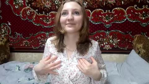 Stephanie online show from February 25, 6:50 pm