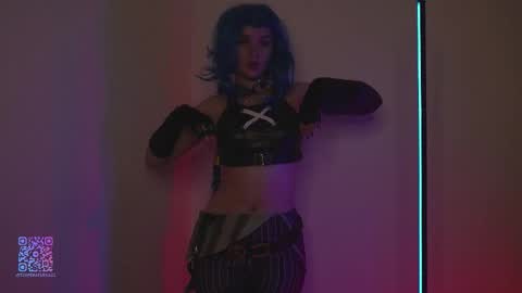 Snapshot of temperaturka chatting on September 16, 6:09 pm Sarah     online show from September 16, 6:09 pm