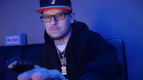 Snapshot of tempsnasty chatting on November 29, 11:52 pm tempsnasty online show from November 29, 11:52 pm