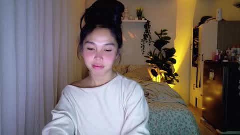 temptessa20 online show from October 29, 1:24 pm