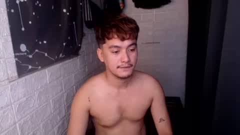 Snapshot of tempting_jon chatting on June 17, 7:44 am tempting_jon online show from June 17, 7:44 am