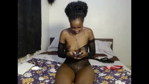 tempting_vibe online show from April 14, 4:02 pm