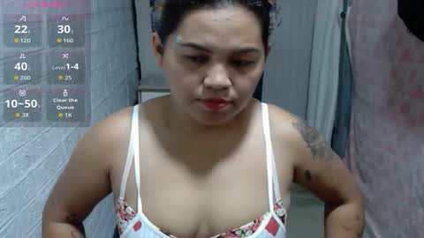 Snapshot of temptingshadow chatting on December 20, 4:41 am shadow online show from December 20, 4:41 am