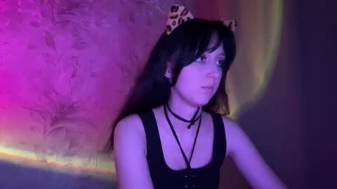 temptingvision online show from February 10, 5:17 pm