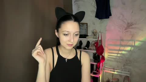 temptingvision online show from March 22, 8:18 am