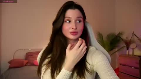 Snapshot of tender_babyy chatting on March 9, 11:36 am Sexy girl Li online show from March 9, 11:36 am