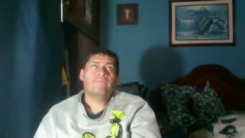 Snapshot of tender_eldelatienda chatting on July 30, 4:44 am Fabio Canavaro online show from July 30, 4:44 am