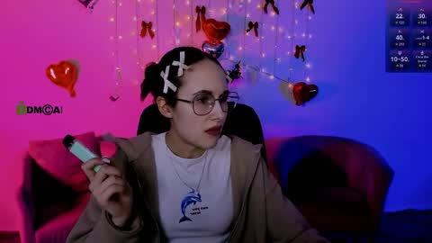 ur Louise online show from March 30, 7:15 pm