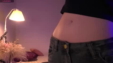 Amina online show from December 18, 10:32 am