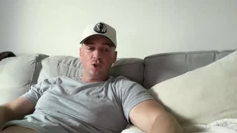 Tommy Boy online show from February 27, 11:49 pm