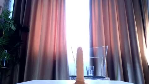 Snapshot of tequillasunrise1 chatting on June 2, 11:34 am tequillasunrise1 online show from June 2, 11:34 am