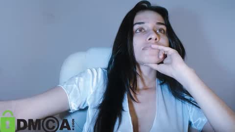 Lisa online show from December 15, 4:44 pm