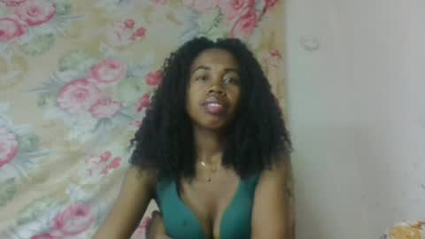 terachela online show from May 9, 8:25 pm