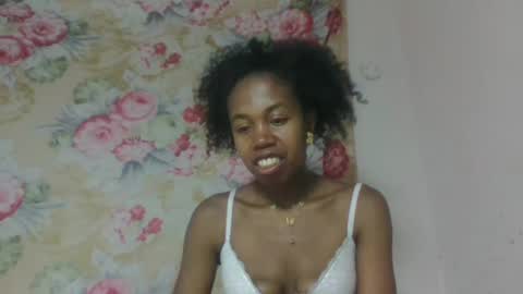 terachela online show from May 11, 10:32 am