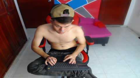 terryy_hot online show from April 22, 7:22 am