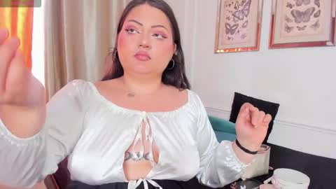 Snapshot of tessa_sinclaire chatting on September 27, 8:36 pm TERESA online show from September 27, 8:36 pm