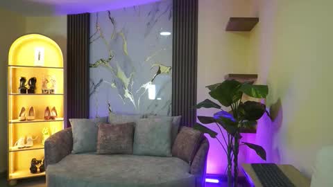 Tessa Fox online show from February 7, 11:36 am