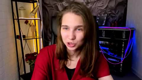 Tessa online show from September 10, 6:24 am