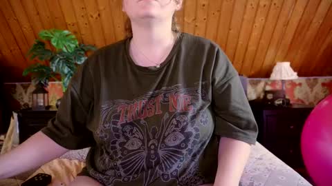 Snapshot of tessawinter chatting on September 15, 2:50 pm Tessa online show from September 15, 2:50 pm