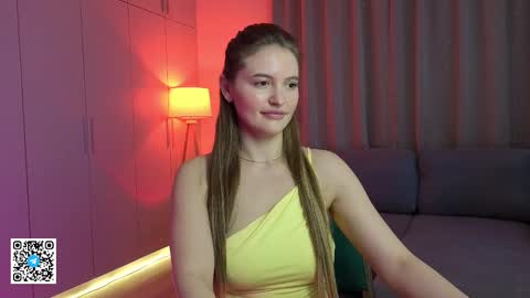 TessaHart online show from February 8, 1:03 pm