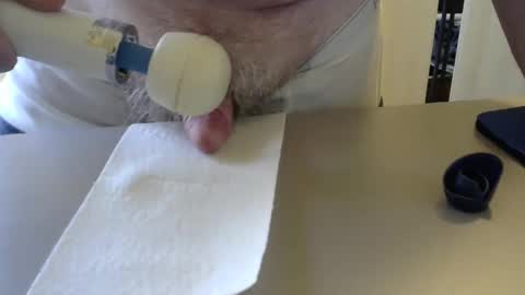 Snapshot of testechat chatting on January 21, 9:04 pm Test the Chat online show from January 21, 9:04 pm