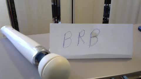 Snapshot of testechat chatting on January 22, 7:34 pm Test the Chat online show from January 22, 7:34 pm