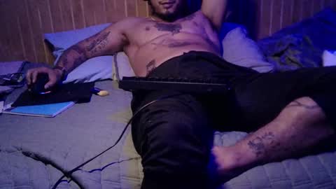 Snapshot of testotease chatting on December 19, 4:34 am Milo online show from December 19, 4:34 am