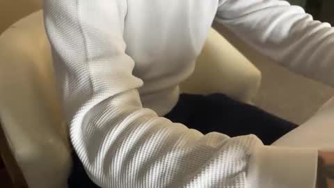 Alex online show from April 28, 8:14 pm