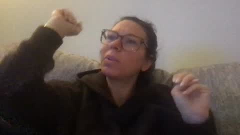 Daphne Summers online show from March 28, 10:09 pm