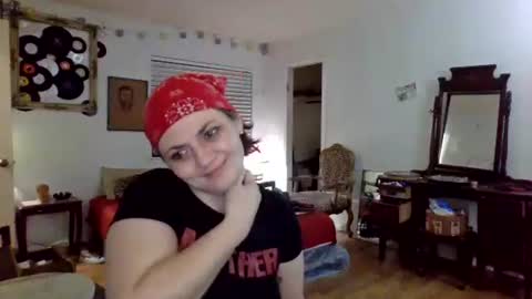 texascummmshow online show from April 13, 10:32 am