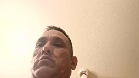 Snapshot of texashornytoad777 chatting on December 15, 7:01 am Jose Inez Carrizalez online show from December 15, 7:01 am