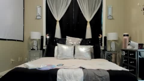 peachy online show from April 19, 6:43 pm