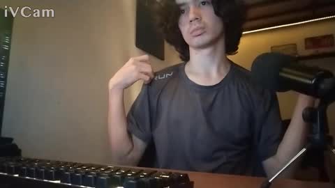 Snapshot of tf023 chatting on September 28, 3:01 am tf023 online show from September 28, 3:01 am